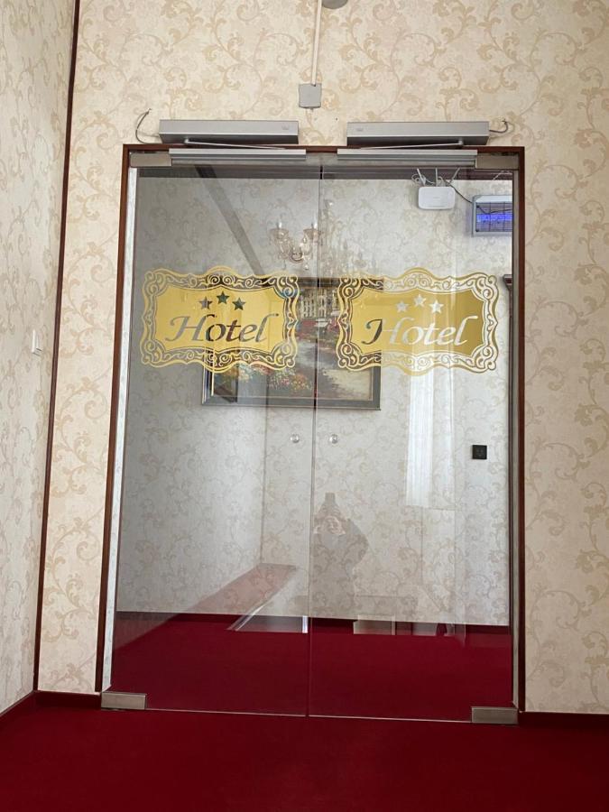 Hotel Onix ルーマン エクステリア 写真